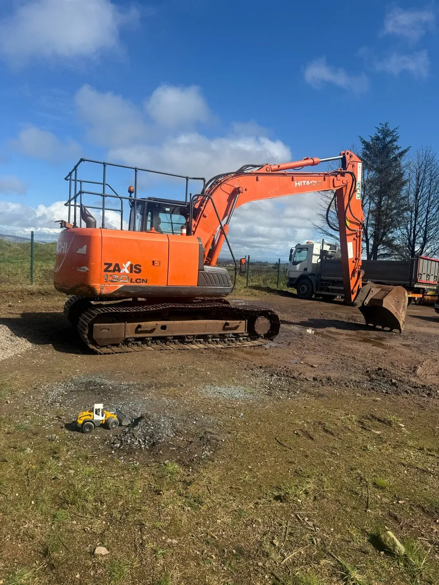 Hitachi 130-5b - Image 2