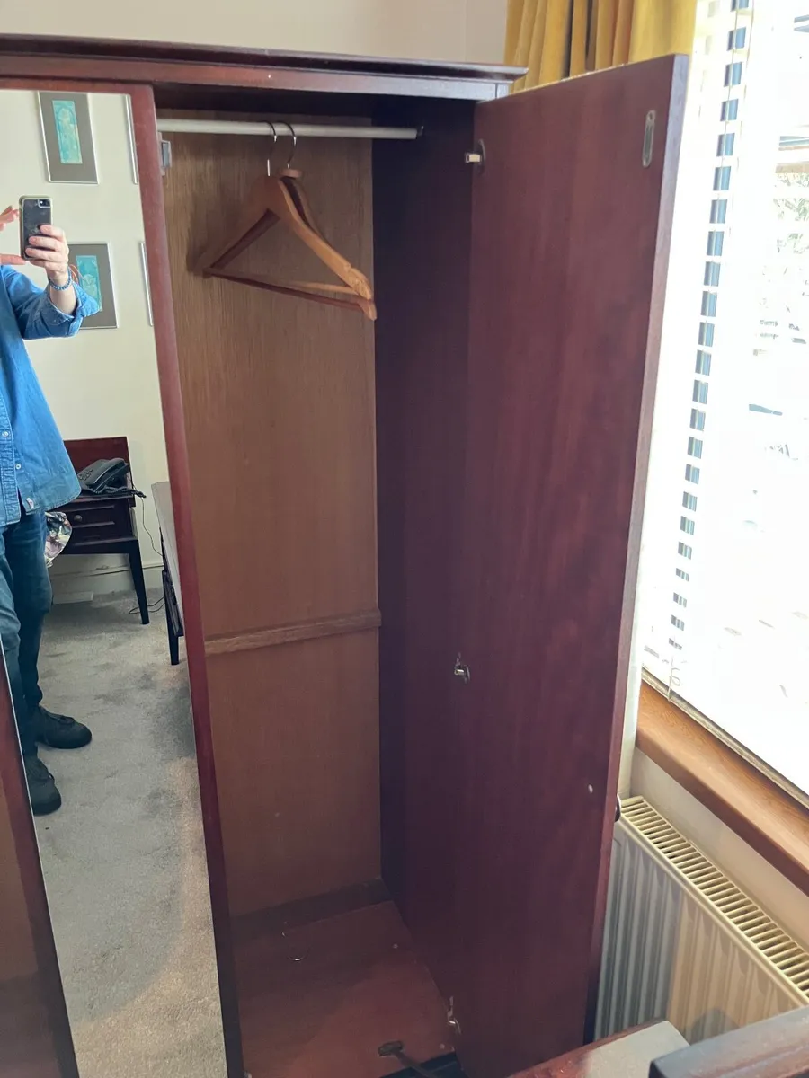 Antique wardrobe - Image 2