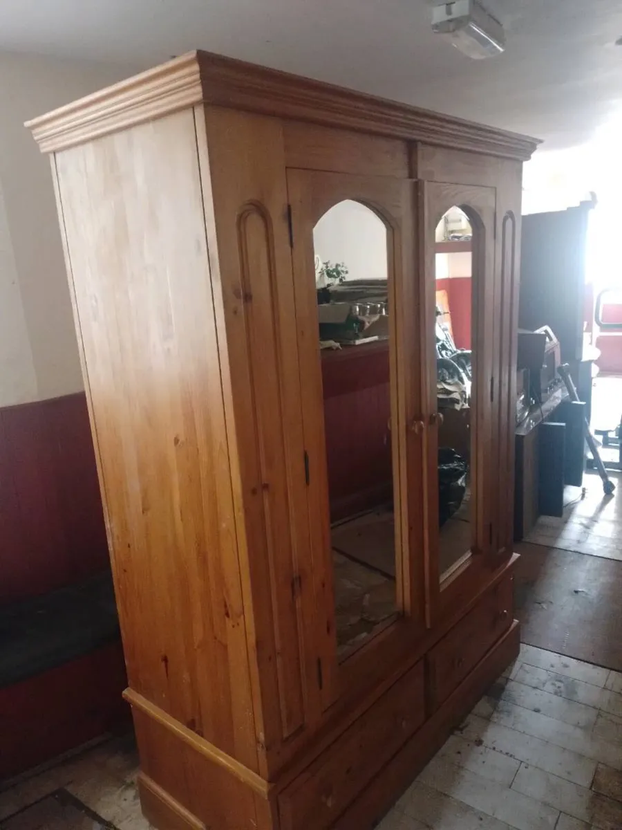 Double wardrobe  pine - Image 4
