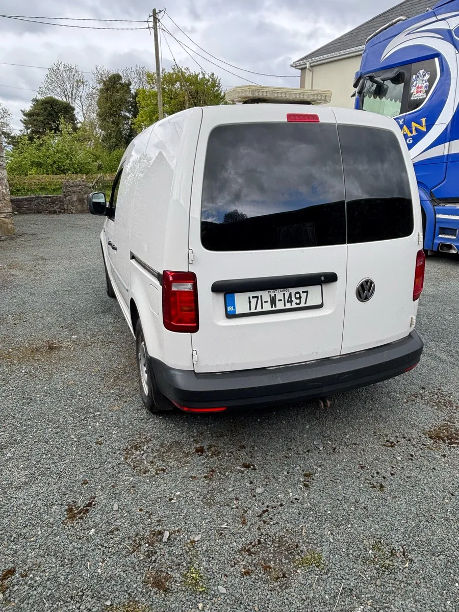 Volkswagen Caddy - Image 4