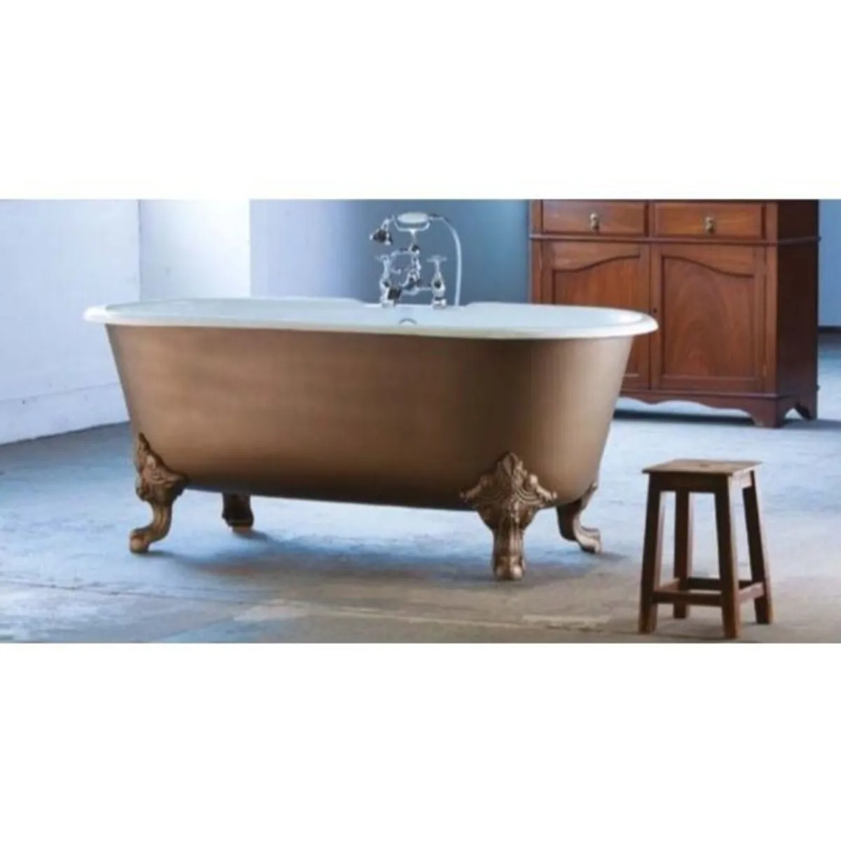 Cheverny Cast Iron Bath - Image 1