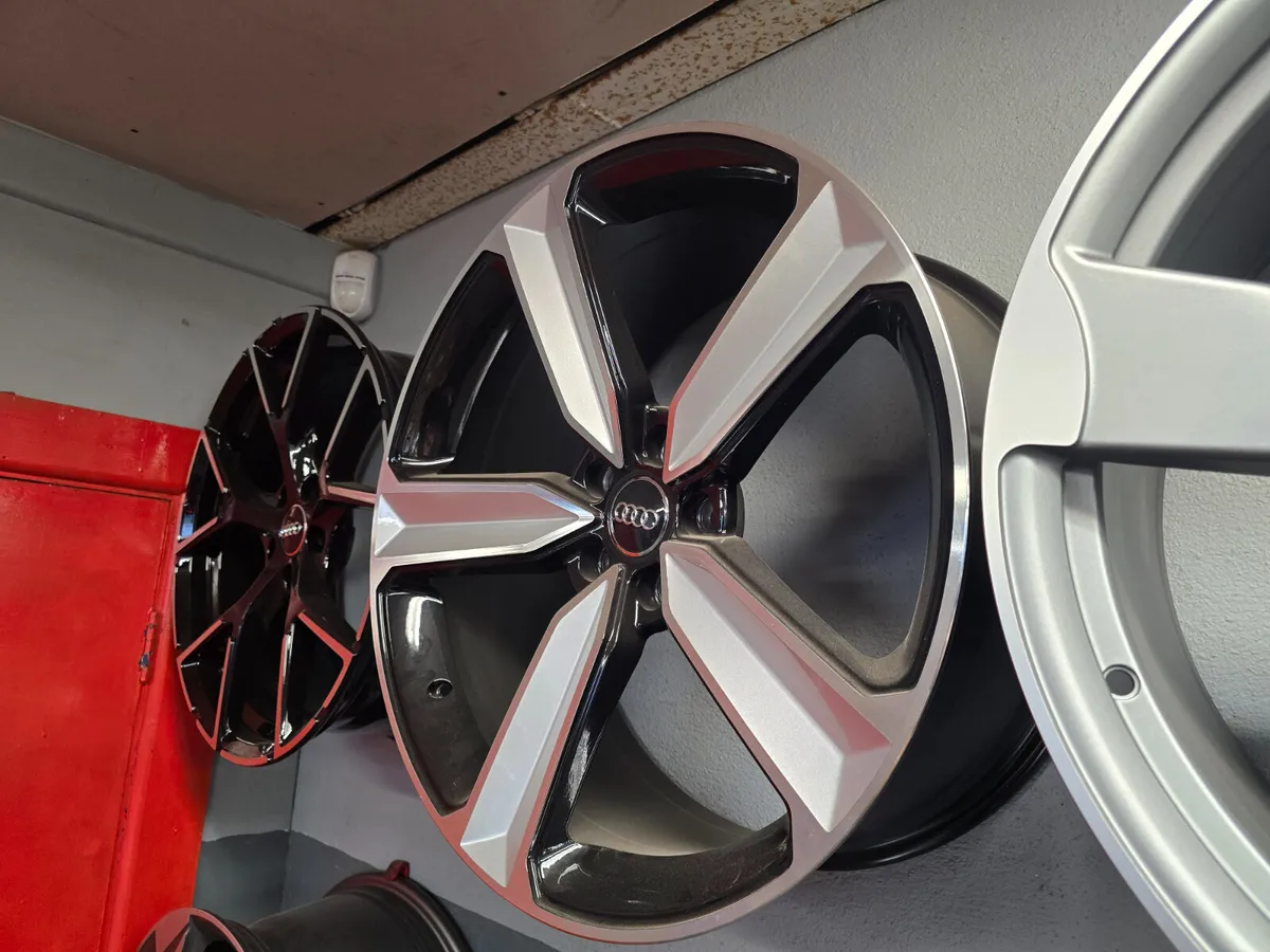 **Special** 19"/20" Audi DS4 Style - Image 1