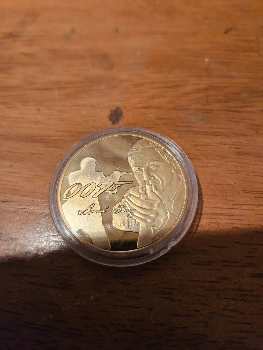 James Bond Coin - Image 1