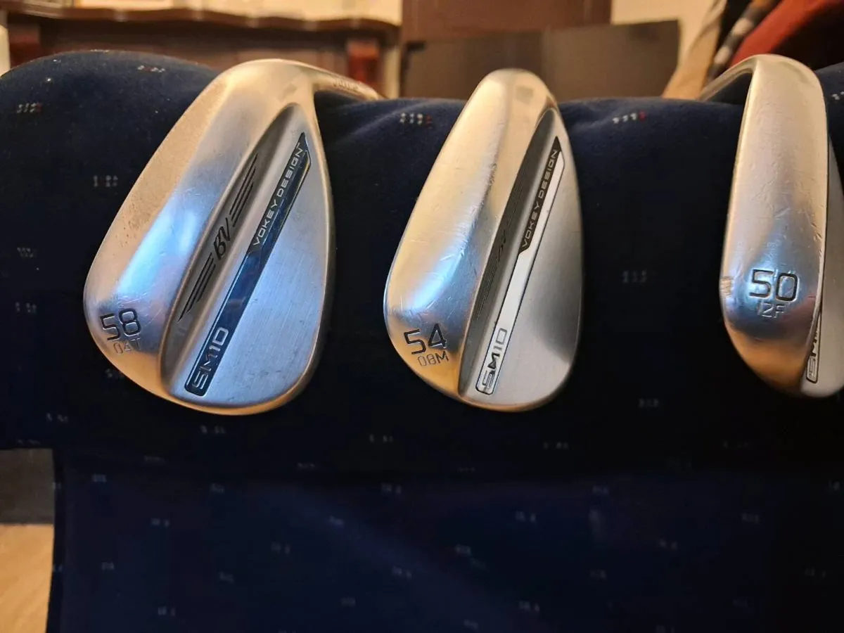 Set of  3 SM10 Vokey wedges - Image 3