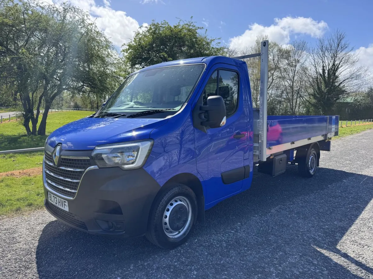 2024 Renault Master Dropside Van - Image 1