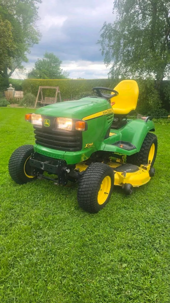 John Deere 4x4 - Image 1
