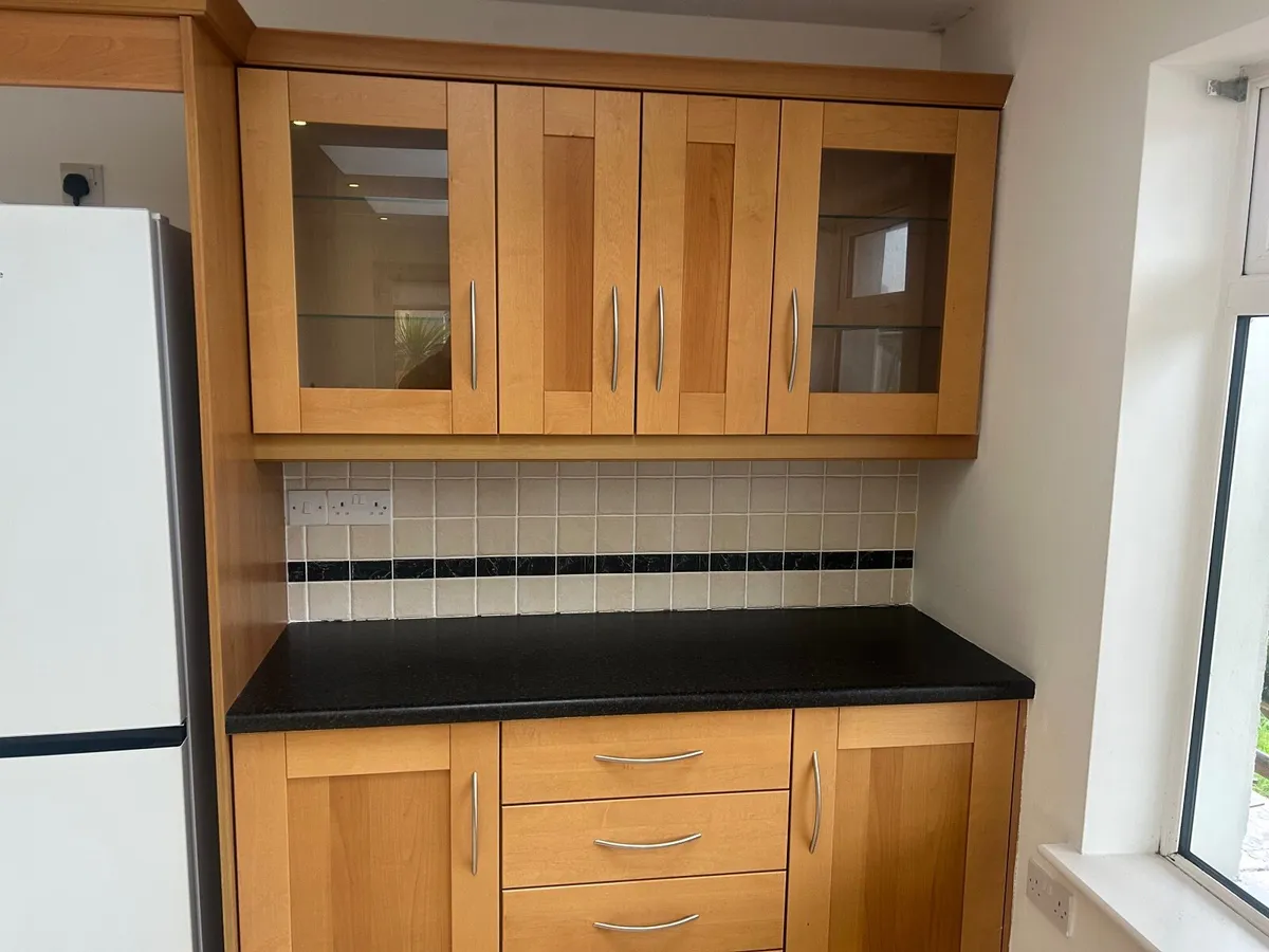 Dresser Unit - Image 4