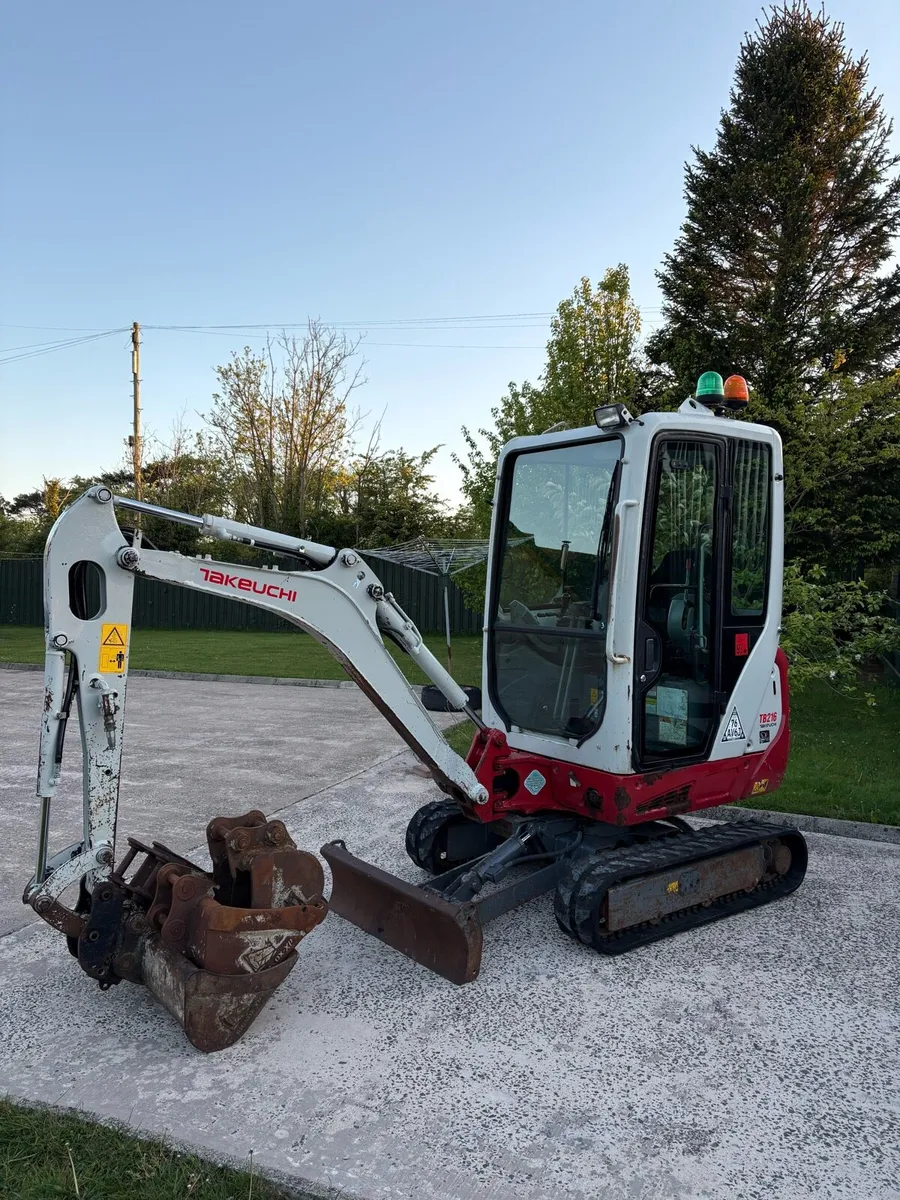 Takeuchi TB216 - Image 3