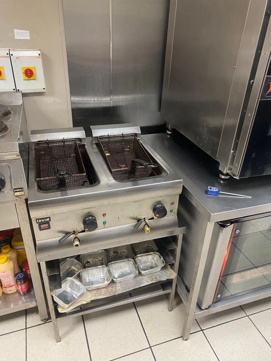 Deli equipment & walk in fridge freezer - Image 1