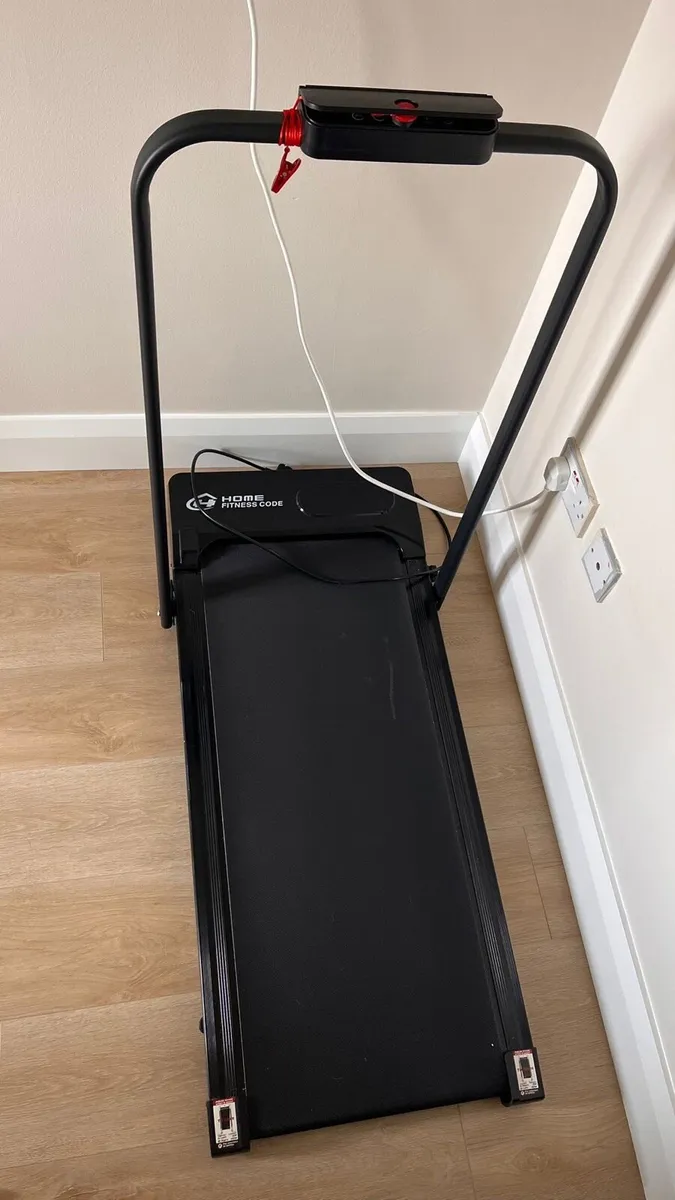 Treadmill - Image 2