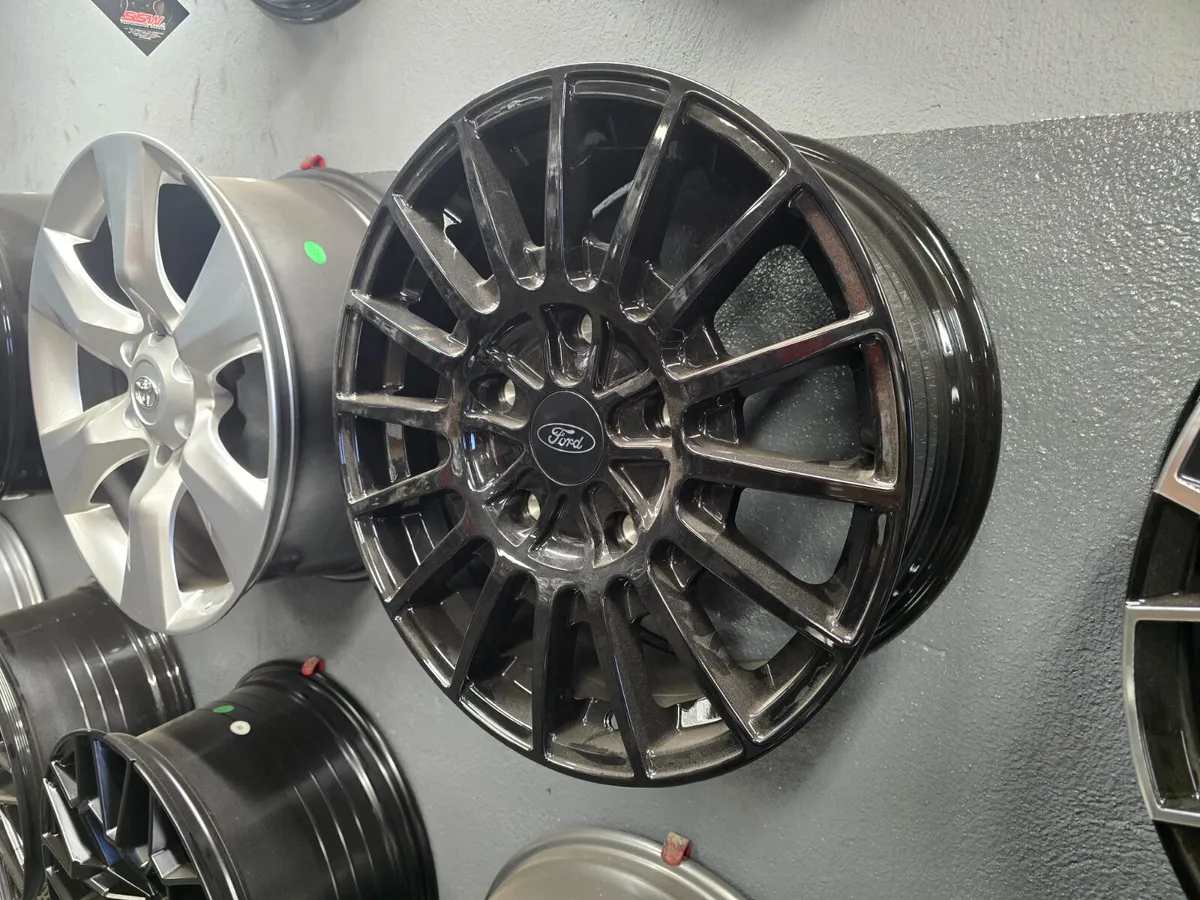 **Special** 18" Ford Transit Motion R Style
