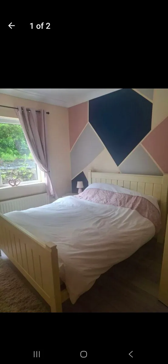 King size bed - Image 1