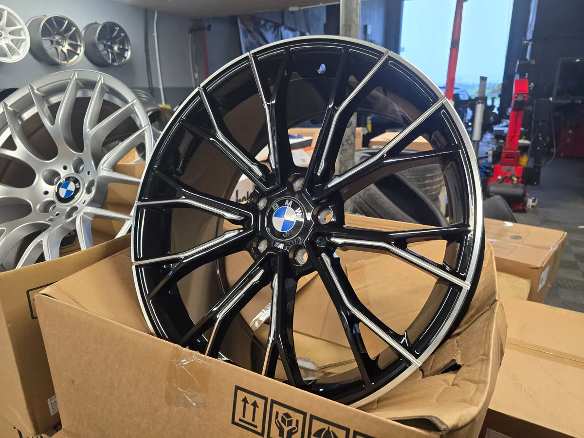 **Special** 20" BMW 669M Style