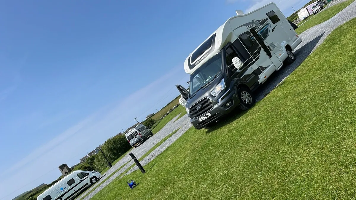Motorhome - Image 2
