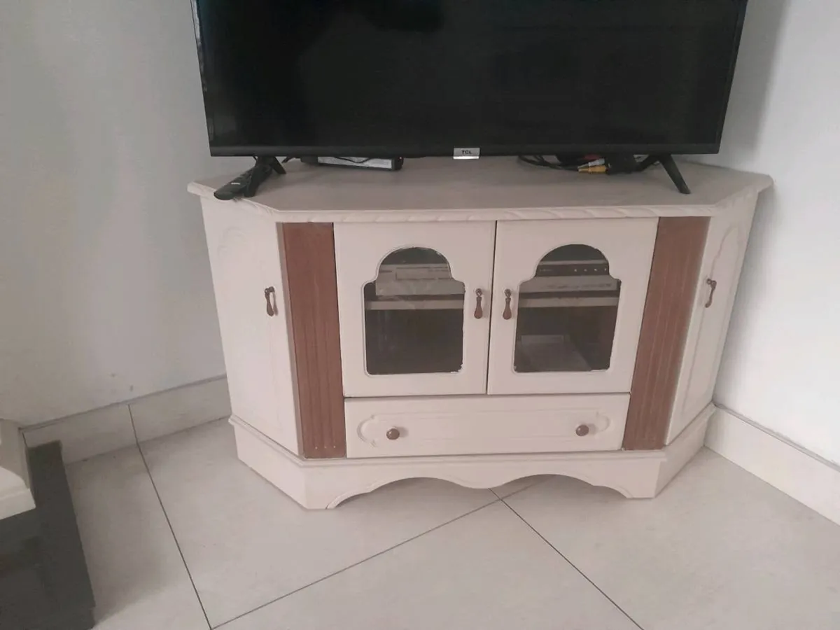 Wooden T.V unit - Image 1