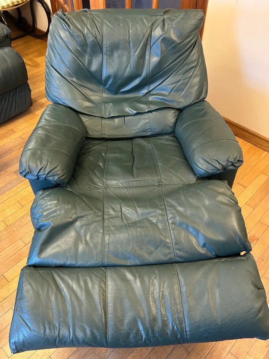 3 Seater Recliner Sofa + 2 Recliner Armchairs - Image 4