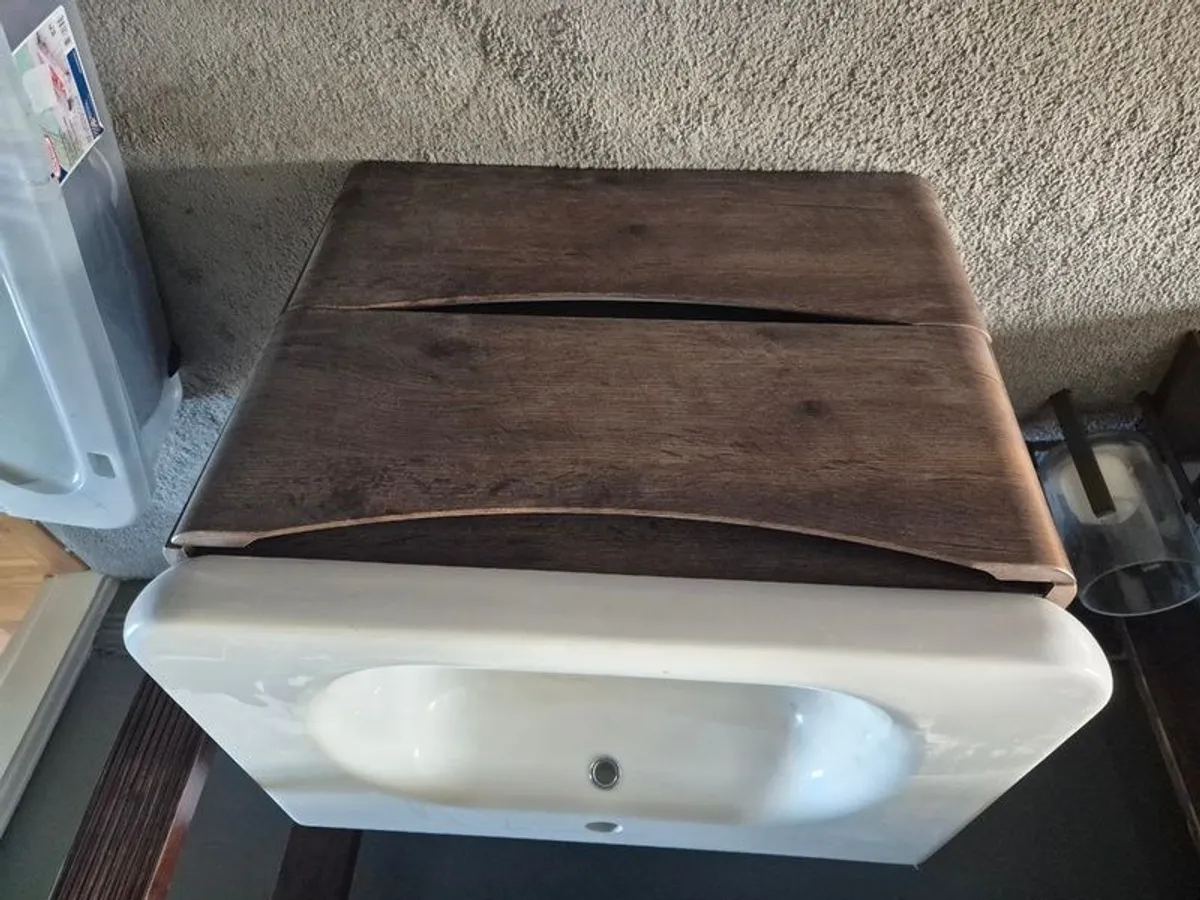 Bathroom Vanity - Image 1