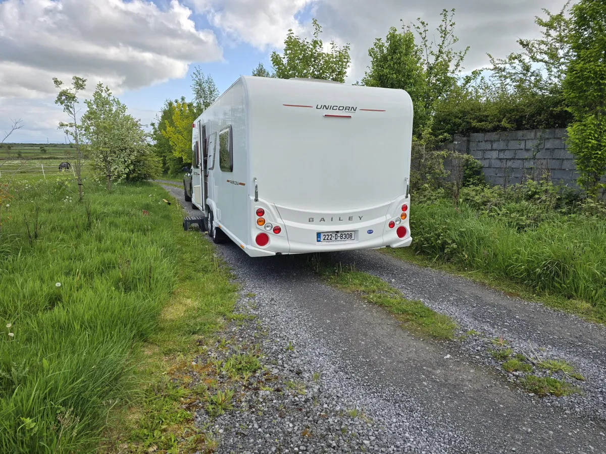 BAILEY UNICORN PAMPLONA 4 BERTH - Image 4