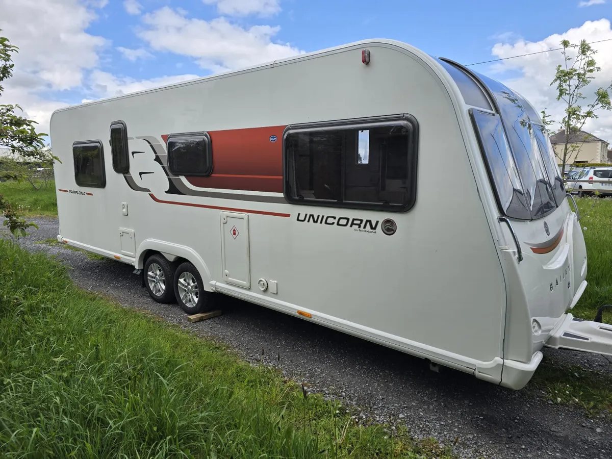 BAILEY UNICORN PAMPLONA 4 BERTH - Image 1