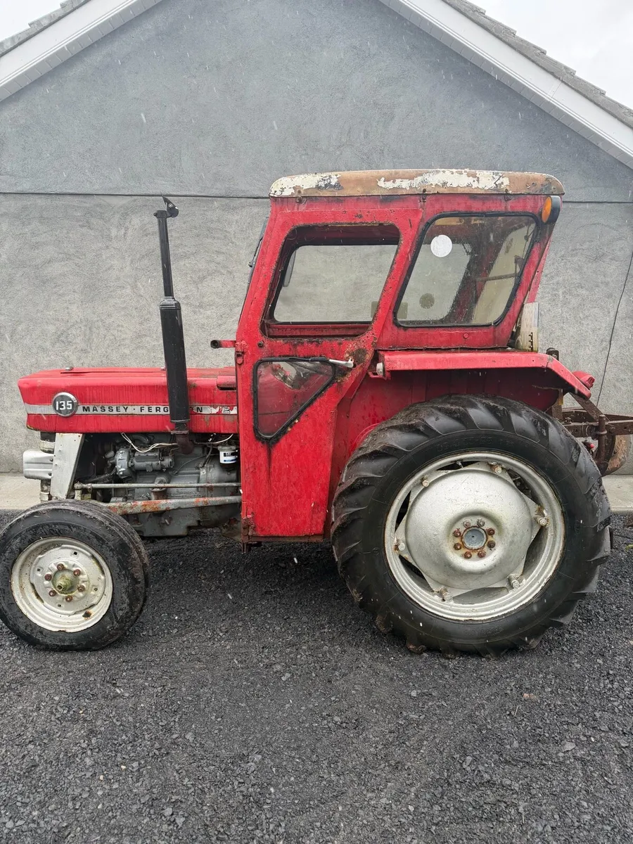 MF 135 - Image 3
