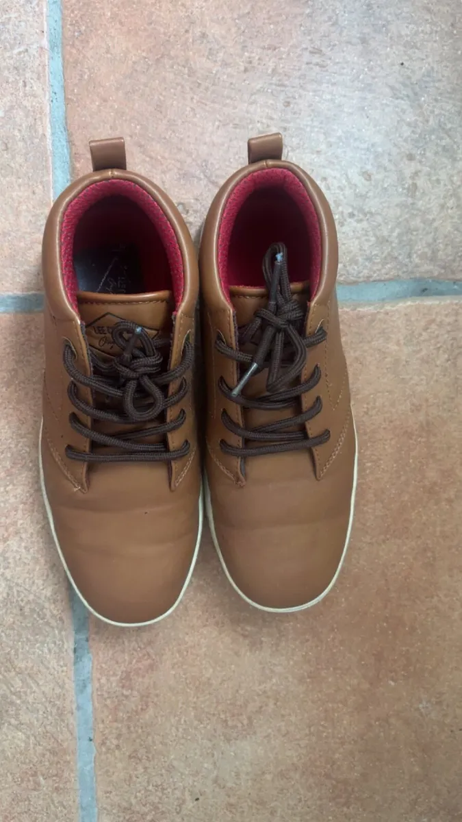 Boys shoes brand bundle - Image 2