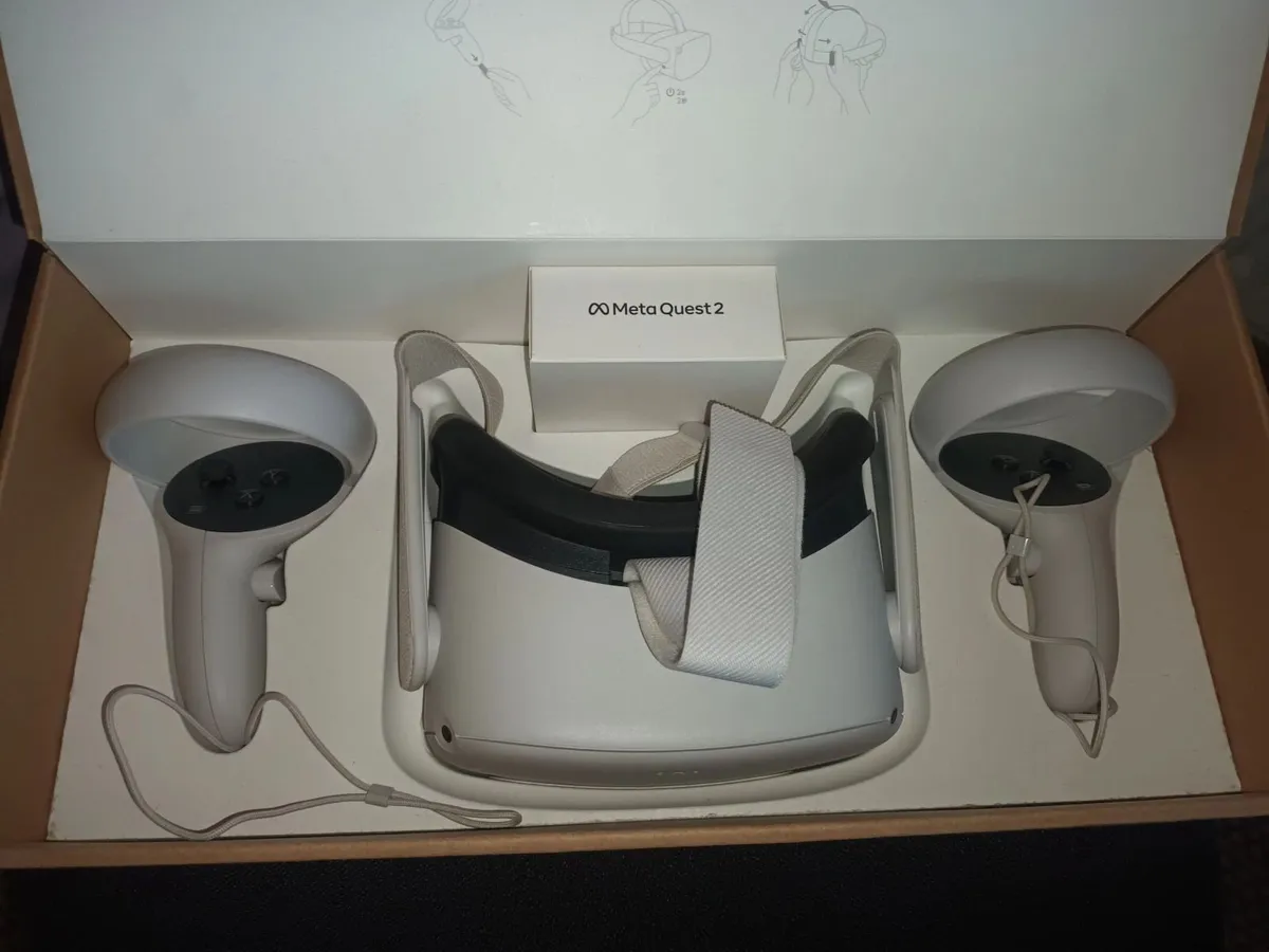 Meta Quest 2 VR Headset + Controllers. - Image 1