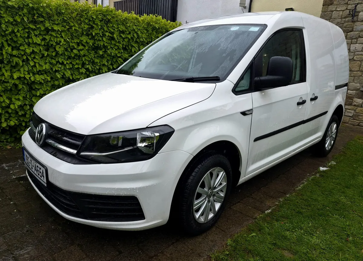 Vw caddy low miles fresh doe - Image 3