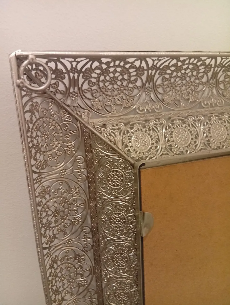Moroccan Filigree Wall mirror - Image 3