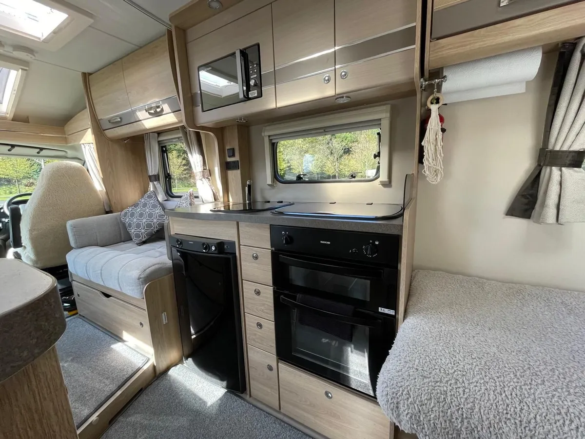 2019 ELDDIS EXCLUISVE EDITION 185 4 BERTH FOR SALE - Image 2