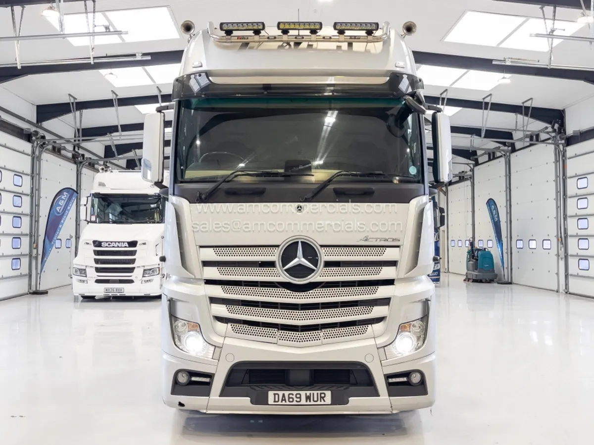 2019 MERCEDES ACTROS 2553 GIGASPACE EDITION 1) - Image 2