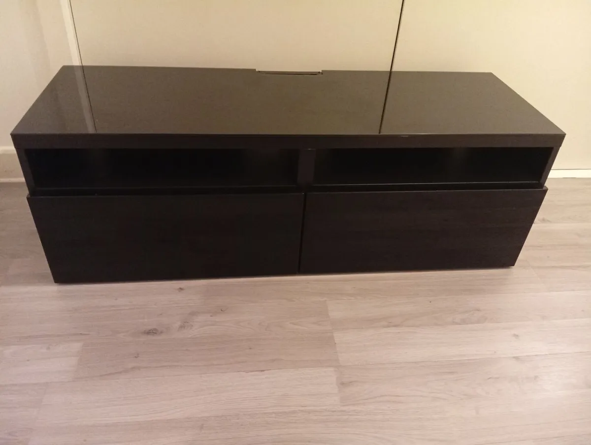 Modern Quality Glass Top TV Bench Unit - Image 4