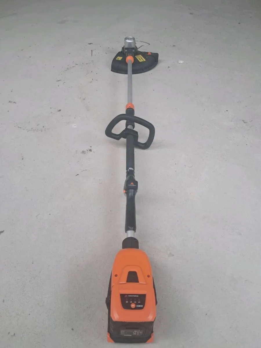 Yard force 40v strimmer.  Brand new - Image 1