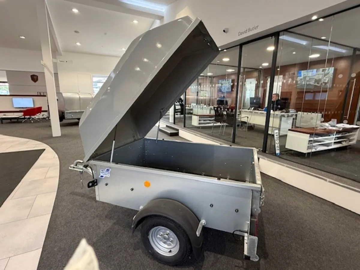 T830707  New P5e 5' x 3'3'' Fibreglass  Lid xxx - Image 3