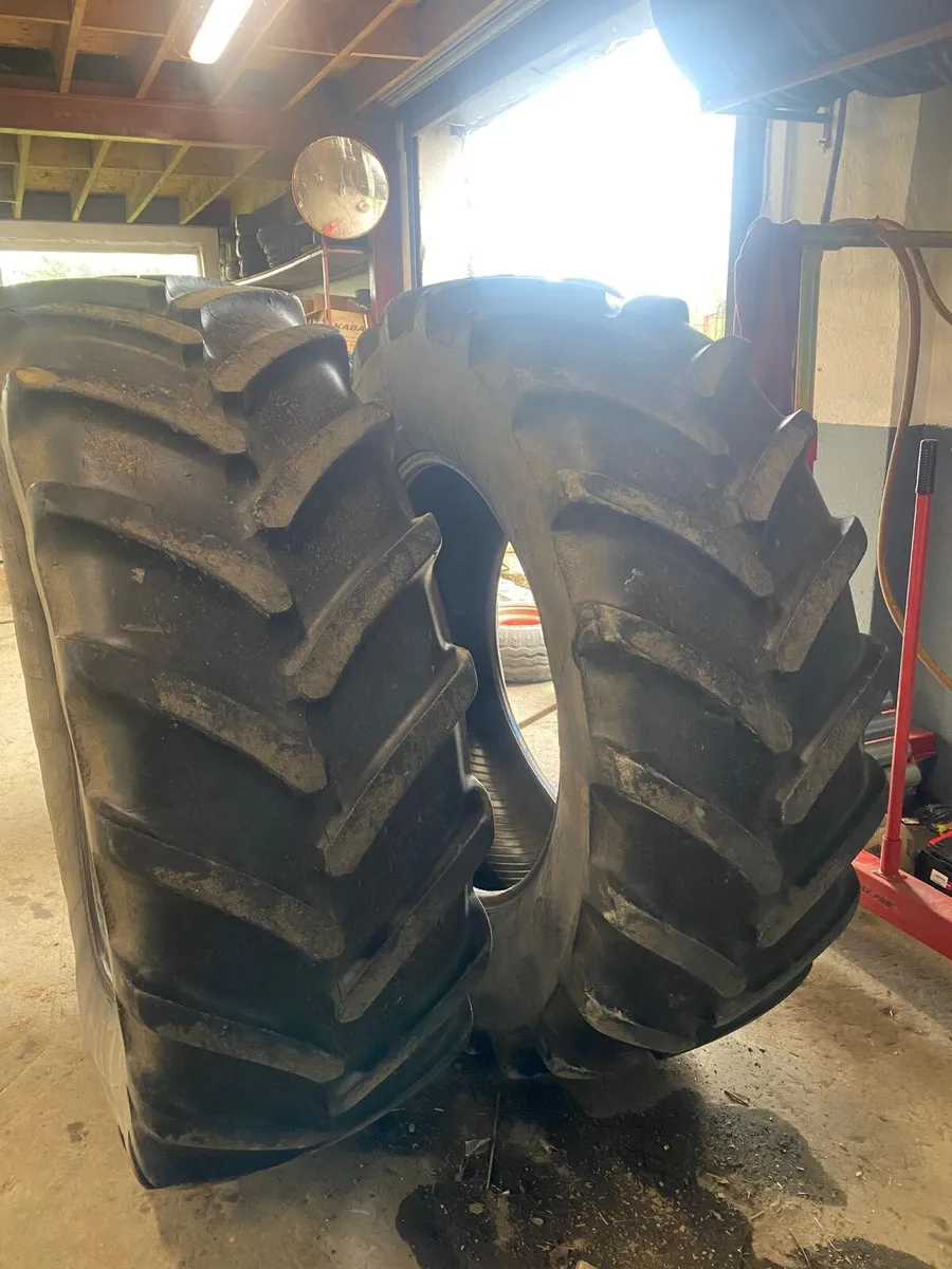 Michelin 600 65 38 Tyres - Image 3