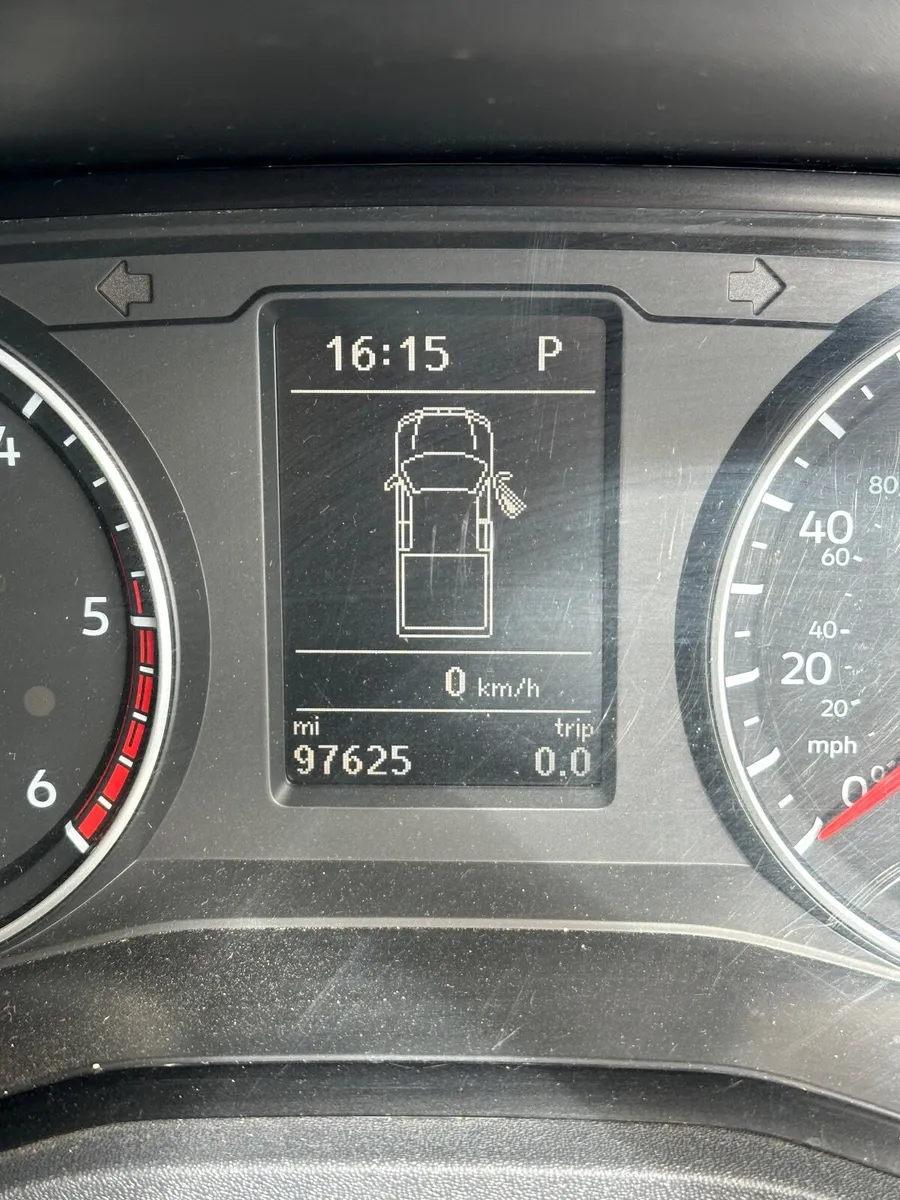 Volkswagen Amarok 2017 - Image 2
