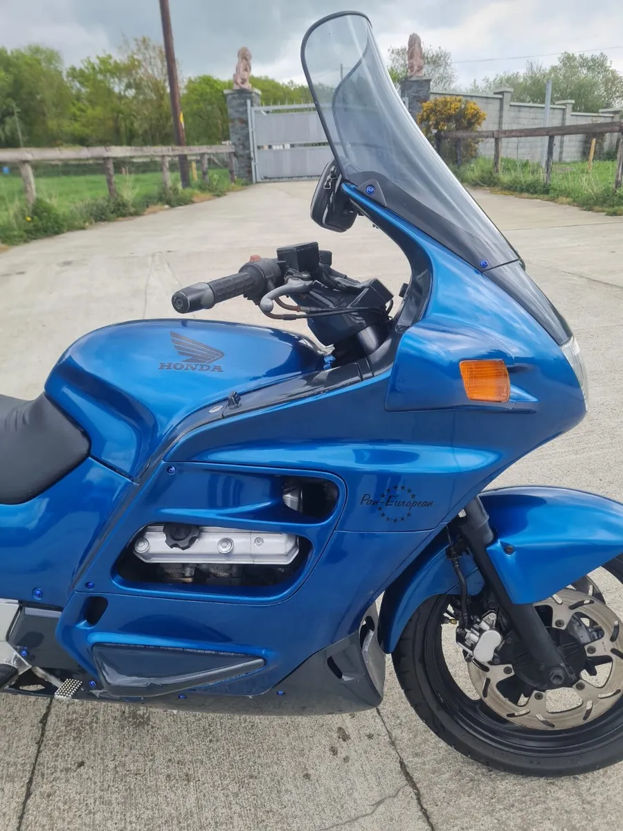 HONDA ST100 IMMACULATE - Image 1