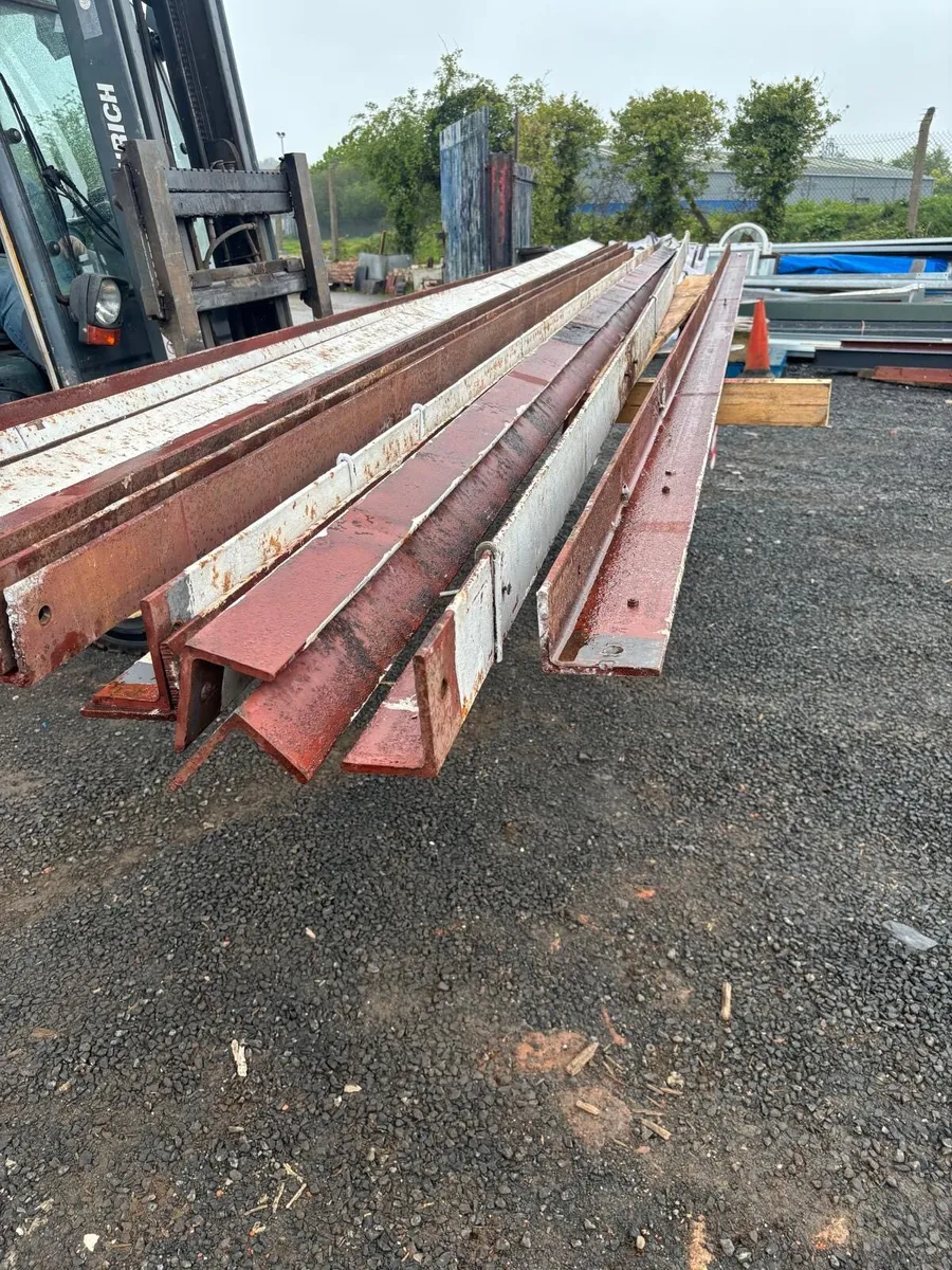 Angle Iron 4” x 3” x 16ft heavy gauge - Image 1