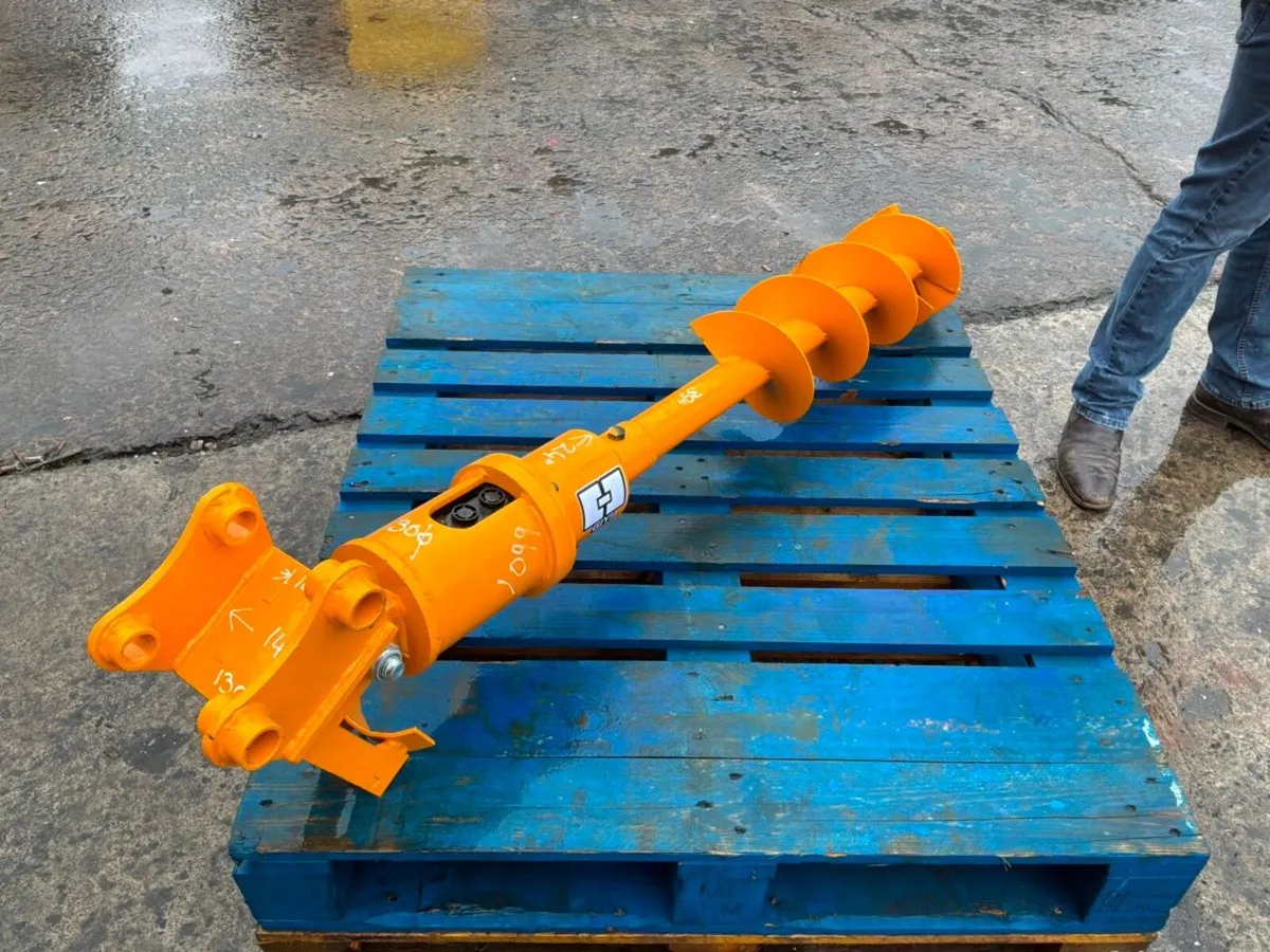 UNUSED MINI DIGGER AUGER.1.5 TONNE.......1099. - Image 4