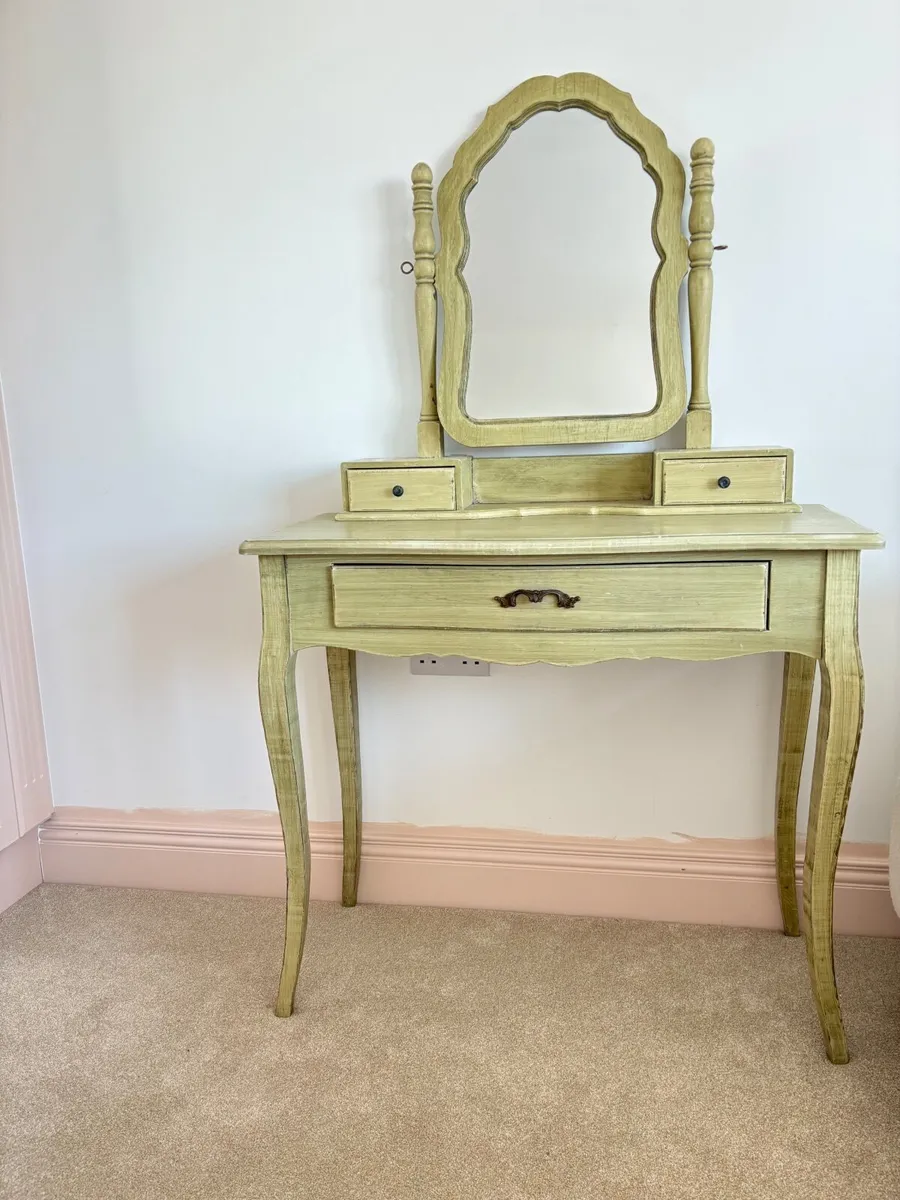 Vintage Style Dressing Table with Mirror & Drawers