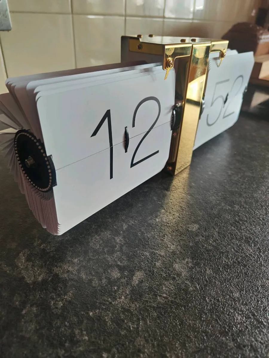 Karlsson Flip Clock - Image 2