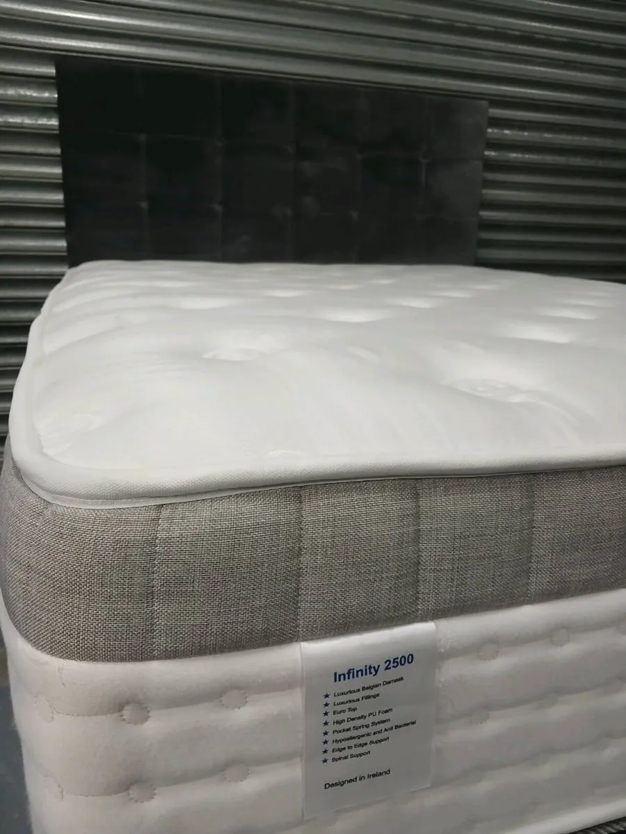 4ft6" Double bed mattress & headboard - Image 4