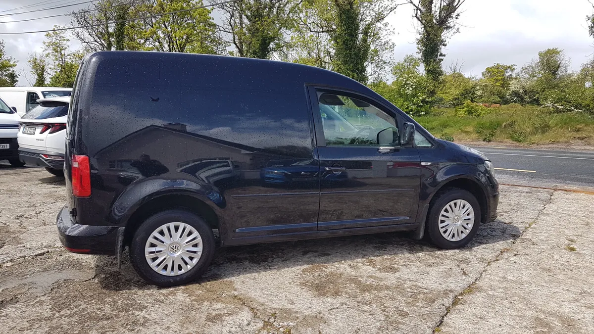 Volkswagen Caddy TRENDLINE AUTOMATIC MINT VAT INVO - Image 4