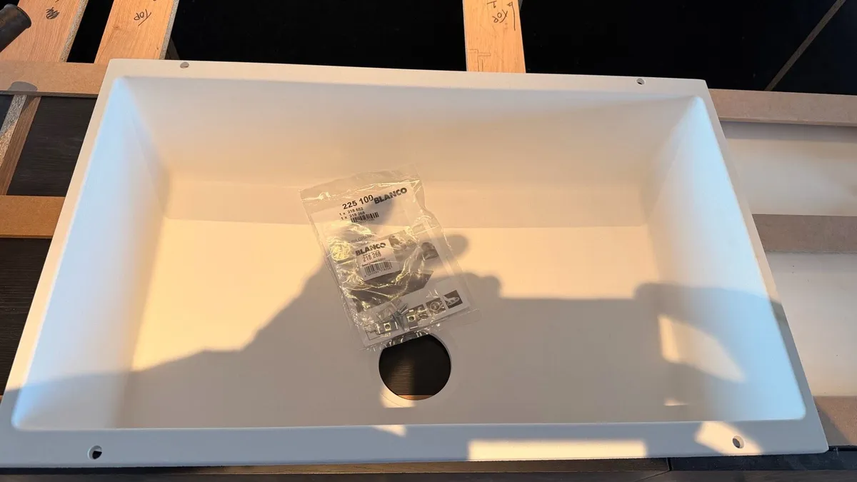 Blanco Sink - Image 3