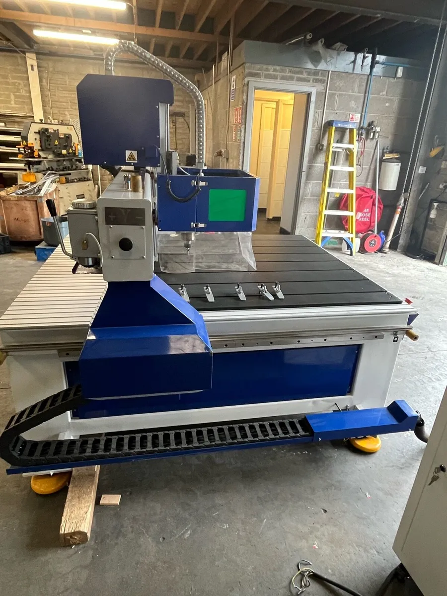 CNC Router Machine - Image 4