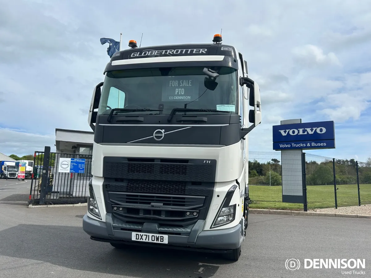 Volvo FH500 Globetrotter 6x2 Tag Axle (2021) - Image 2