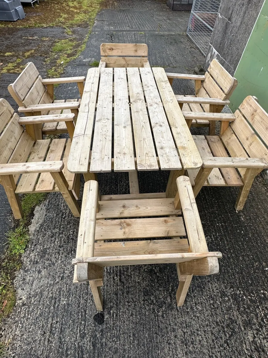 Garden Table & 6 Chairs - Image 2