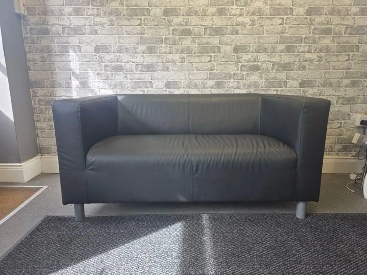 leather couch - Image 2