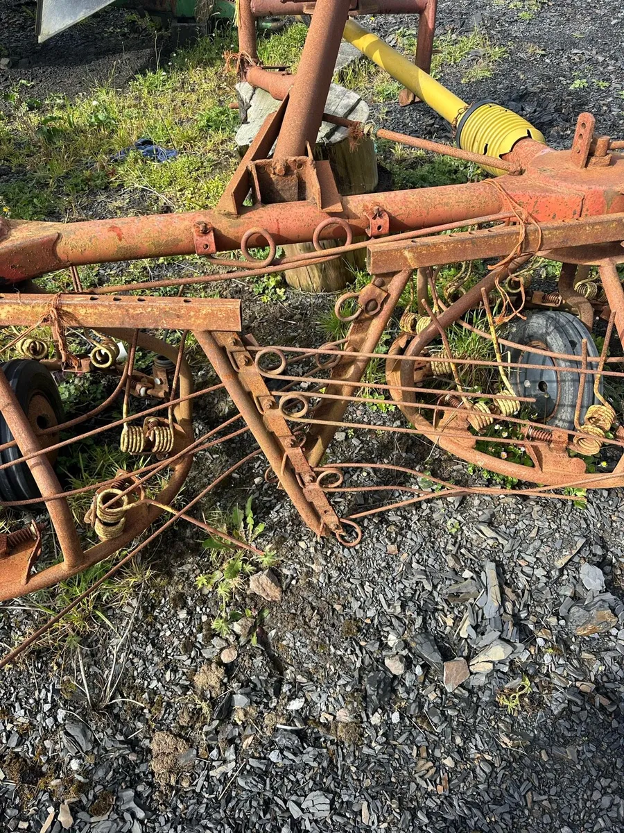 Hay turner & baler handler - Image 1