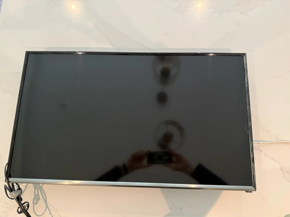 Samsung TVs - Image 1