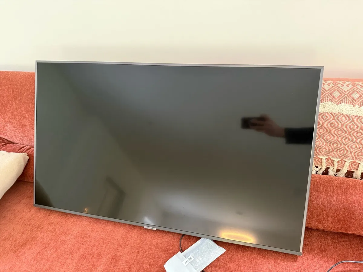 Samsung Smart TV - Image 1